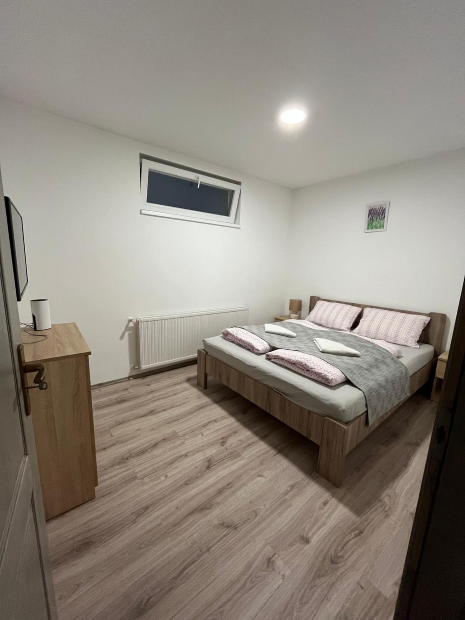 Mini Zoo Apartman Nagykanizsa Eksteriør billede